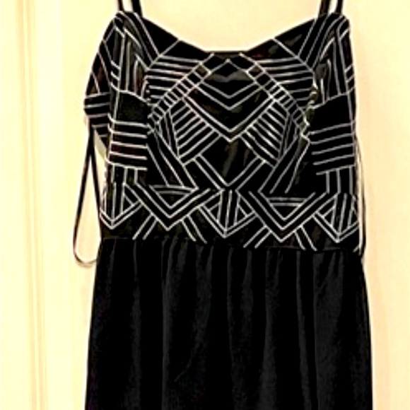 Forever 21 Dress - Picture 2 of 2